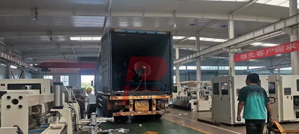 Automatic toilet tissue paper rolls converting machines for Russia market