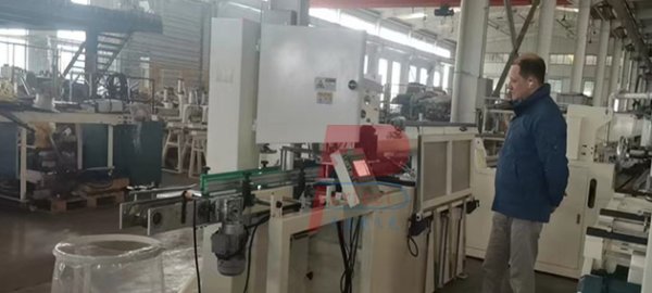 CE automatic toilet tissue paper rolls cutting machine popular in Europe